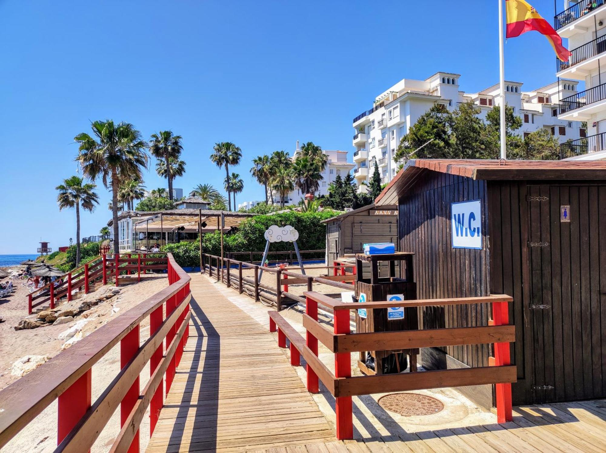 Apartamento Mar Azul, Primera Linea De Playa Sitio de Calahonda Exterior photo